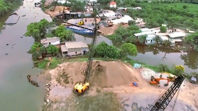 Một bến thủy nội địa hoạt động không phép 