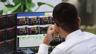 Thời điểm cần kiên nhẫn và tỉnh táo