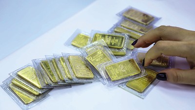Thị trường vàng tự do tiềm ẩn nguy cơ chất lượng thấp và giá cả khó kiểm soát. Ảnh: Đức Thanh 
