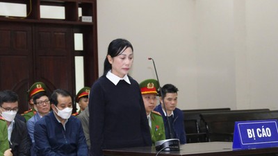 Cựu Bí thư Tỉnh ủy Vĩnh Phúc (cũ) Hoàng Thị Thúy Lan tại phiên tòa phúc thẩm.