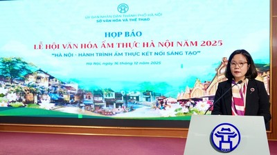 Phó Giám đốc Sở Văn hóa và Thể thao Hà Nội Lê Thị Ánh Mai phát biểu tại Họp báo.