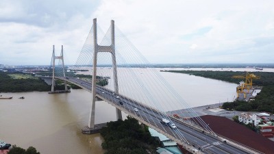 Dự án Cầu Phú Mỹ 2 có tổng mức đầu tư khoảng 23.185,6 tỷ đồng, do Công ty Cổ phần Tập đoàn Masterise đề xuất thực hiện. Trong ảnh là cầu Phú Mỹ. Ảnh: Lê Toàn.