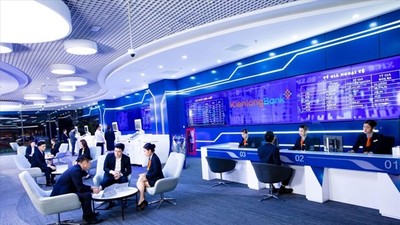 Ngân hàng nào lỗi hẹn niêm yết năm nay và hứa hẹn gì cho năm tới? 