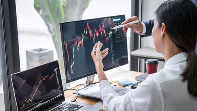 Cổ phiếu quốc phòng tăng vọt trên khắp châu Âu và châu Á