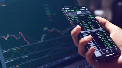 Tâm lý ổn định dần, thị trường bước vào nhịp dò đáy