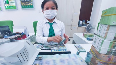 Ngành ngân hàng đang bước vào giai đoạn tái cân bằng giữa tăng trưởng và an toàn hệ thống.