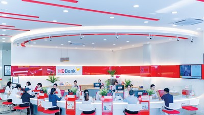 Việc thận trọng hơn trong cấp vốn của các ngân hàng là cần thiết trong bối cảnh rủi ro kinh tế gia tăng.