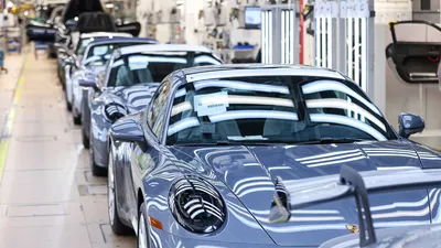 Porsche ghi nhận nửa đầu năm tệ nhất trong 6 năm