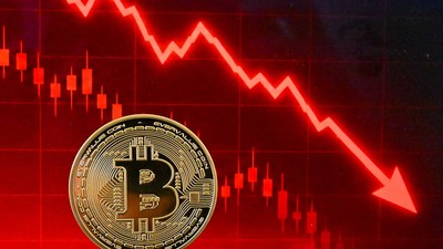 Gần 500 triệu USD bị rút khỏi các quỹ ETF, giá Bitcoin trượt xuống vùng nguy hiểm