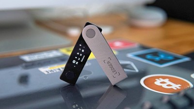 Nghi vấn gần 100 triệu USD tài sản mã hóa từ ví Ledger bị tấn công
