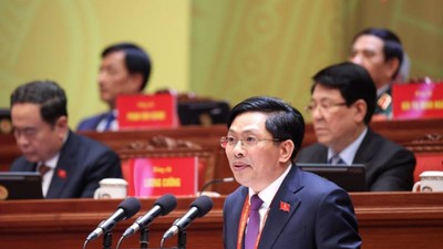 Phó trưởng ban Nội chính Trung ương Đặng Văn Dũng trình bày tham luận - Ảnh: TTXVN.