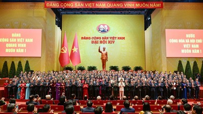 Ban Chấp hành Trung ương Đảng Cộng sản Việt Nam khóa XIV ra mắt Đại hội. Ảnh: TTXVN