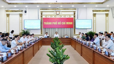 TP.HCM bàn cách tạo thêm 300.000 tỷ đồng cho nền kinh tế