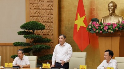 Phó Thủ tướng Thường trực yêu cầu tăng cường bảo vệ chính trị nội bộ, bảo vệ bí mật nhà nước, siết chặt kỷ luật, kỷ cương.Ảnh: VGP