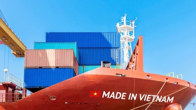 KIS Research: Thâm hụt thương mại thu hẹp mạnh, kinh tế tháng 8 giữ đà tăng trưởng