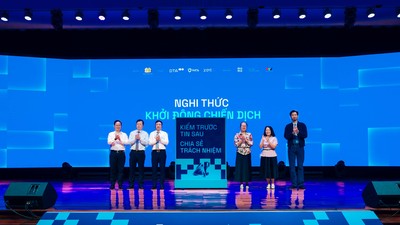 Lãnh đạo Cục An ninh mạng và phòng, chống tội phạm sử dụng công nghệ cao (A05), Hiệp hội An ninh mạng quốc gia, Đài Truyền hình Việt Nam (VTV) và đại diện Lãnh đạo MoMo tại Sự kiện