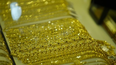 Giá vàng hôm nay ngày 12/10: Vàng thế giới duy trì đà tăng, trong nước đi ngang