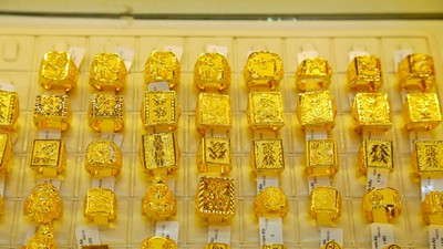Giá vàng hôm nay ngày 15/1: Vàng điều chỉnh về dưới mốc 163 triệu đồng/lượng