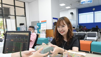 Chuyên gia chỉ báo nhóm cổ phiếu dẫn sóng quý II