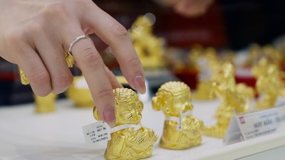 Giá vàng hôm nay ngày 26/2: Vàng biến động lạ trong ngày Vía Thần Tài