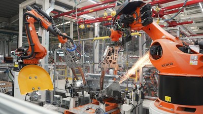 PMI tháng 2 đạt 54,3 điểm, niềm tin kinh doanh lên mức cao nhất kể từ tháng 9/2022