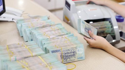 Ngân hàng “phòng thủ” sớm