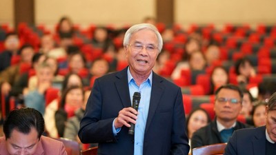 PGS.TS Trần Chủng.