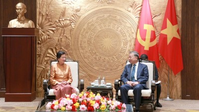 Tổng Bí thư Tô Lâm tiếp Đại sứ Vương quốc Campuchia tại Việt Nam Chea Kimtha.