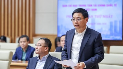 Bộ trưởng Bộ Tài chính Nguyễn Văn Thắng tại cuộc họp.