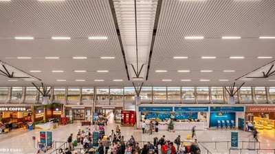 Cảng hàng không quốc tế Đà Nẵng hiện do Tổng công ty Cảng hàng không Việt Nam - ACV quản lý, khai thác. 