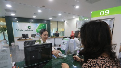 Nhóm ngân hàng quốc doanh đồng loạt báo lãi lớn năm qua