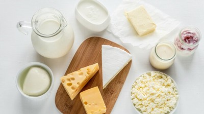 Chi nhập sữa và sản phẩm từ sữa vọt lên 1,45 tỷ USD trong năm 2025, tăng 27,3% so với năm trước. 