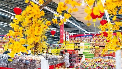 Thủ tướng chỉ đạo các địa phương, đơn vị chuẩn bị đầy đủ nguồn hàng thiết yếu, không để xảy ra tình trạng thiếu hàng.