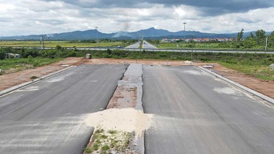 Việc chưa thống nhất được với nhà đầu tư BOT khiến quá trình đấu nối một số đường nhánh vào được Quốc lộ BOT tại Quảng Trị vẫn chưa thể triển khai 