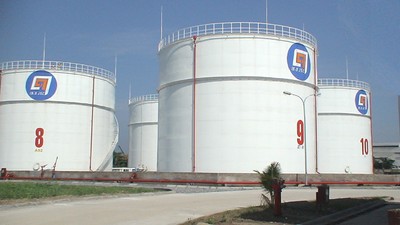 Nhà chức trách sẽ tăng kiểm tra, giám sát việc thực hiện trách nhiệm bảo đảm nguồn cung xăng dầu của các thương nhân. 