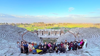 Doanh nghiệp lữ hành dừng tổ chức tour đến vùng chiến sự nguy hiểm 