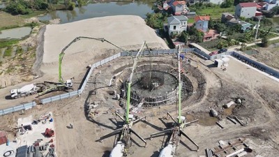 Thi công đài kiểm soát không lưu Cảng hàng không quốc tế Gia Bình (Ảnh: Báo Bắc Ninh).