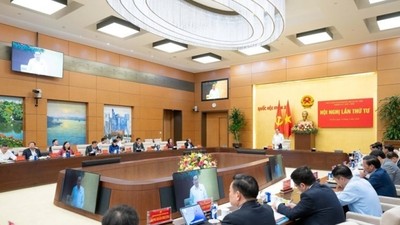 Chủ tịch Quốc hội Trần Thanh Mẫn chủ trì Hội nghị lần thứ tư Ban Chấp hành Đảng bộ Quốc hội