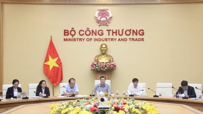 Bộ Công thương vừa tổ chức hội nghị tham vấn Luật Giao dịch hàng hóa phái sinh. 