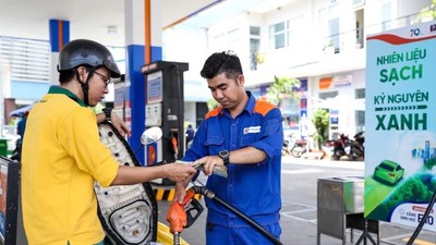 Thị trường xăng dầu trong nước hiện ổn định, nguồn cung đáp ứng đủ cho nhu cầu tiêu dùng, phát triển kinh tế.