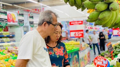 Người tiêu dùng “chọn chất thay lượng”, doanh nghiệp đứng trước bài toán tái định vị 