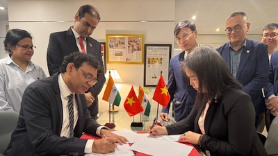 Hiệp hội Phần mềm và Dịch vụ công nghệ thông tin Việt Nam ký kết Biên bản ghi nhớ hợp tác với Hội đồng Xúc tiến xuất khẩu dịch vụ Ấn Độ. 