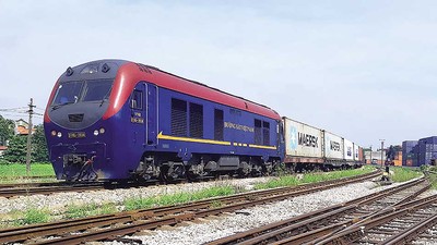 Tổng công ty Đường sắt Việt Nam hiện là đơn vị duy nhất vận hành, kinh doanh hệ thống đường sắt quốc gia.