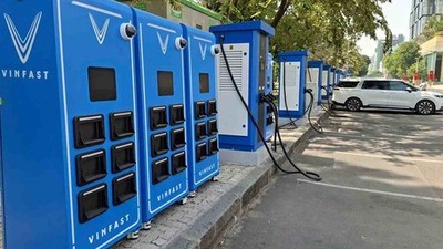 Các doanh nghiệp lắp đặt tủ đổi pin vẫn chưa đảm bảo khối lượng theo kế hoạch TP.HCM đã đề ra