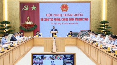 Thủ tướng Chính phủ nhấn mạnh: Phòng chống thiên tai phải lấy người dân là trung tâm, chủ thể, không để ai bị bỏ lại phía sau - Ảnh: VGP.