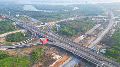 TP.HCM cần huy động 1,18 triệu tỷ đồng vốn đầu tư xã hội để đạt tăng trưởng hai con số trong năm 2026. Ảnh: Lê Toàn. 