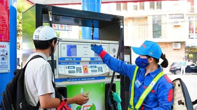 Chính phủ yêu cầu chủ động giải pháp ứng phó linh hoạt, bảo đảm an ninh năng lượng quốc gia, cung ứng đầy đủ điện, xăng dầu trong mọi tình huống 