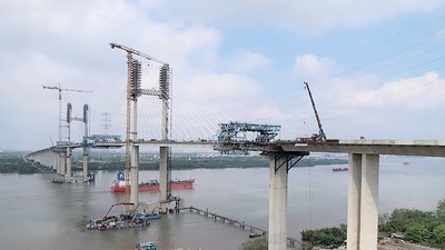 Cầu Phước Khánh trên cao tốc Bến Lức - Long Thành dự kiến thông xe trong tháng 7-2026. Ảnh: Phạm Tùng.
