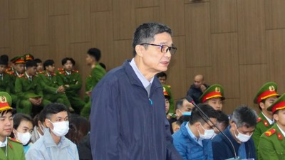 Bị cáo Nguyễn Thanh Phong, cựu Cục trưởng Cục An toàn thực phẩm Bộ Y tế.