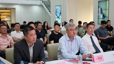 Các doanh nghiệp Trung Quốc tìm hiểu cơ hội và lộ trình đầu tư vào Việt Nam.